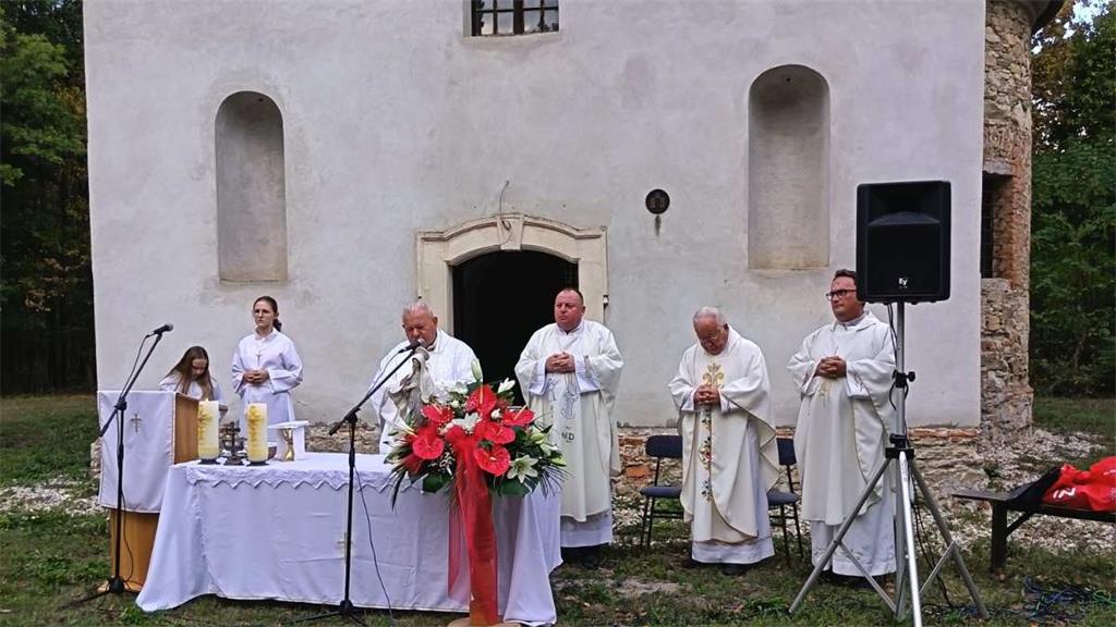 Proslava spomendana Imena Marijina u šumi Križančija u župi Veliki Bukovec